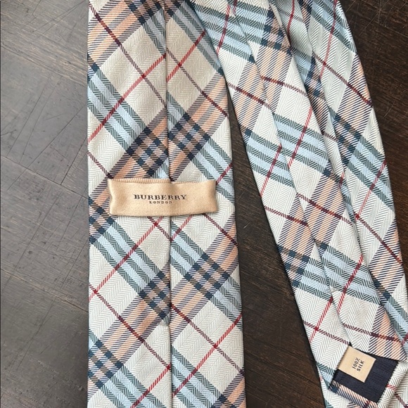 Burberry Cream and Blue Plaid Tie - Picture 3 of 4